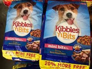 lot 29 image: KIBBLES N BITS - MINI BITS