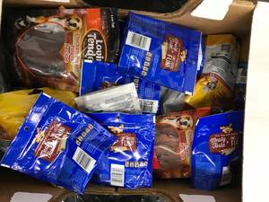 lot 46 image: ASSORTED DOG TREATS