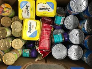 lot 58 image: ASSORTED CANNED CAT FOOD