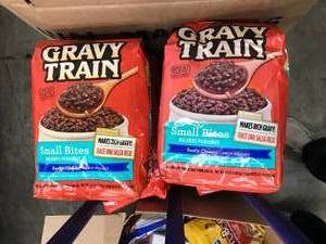 lot 65 image: GRAVY TRAIN DOG FOOD