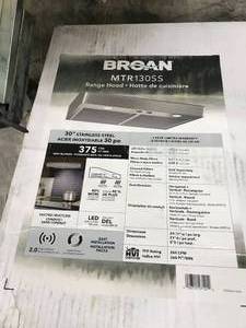 lot 69 image: BROAN 30 RANGEHOOD