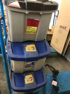 lot 86 image: SUNCAST STACKABLE BINS