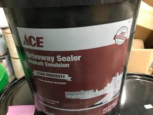 lot 93 image: ACE DRIVEWAY SEALER
