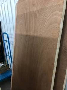 lot 102 image: 30 HARDWOOD SLAB DOOR-UNFINISHED