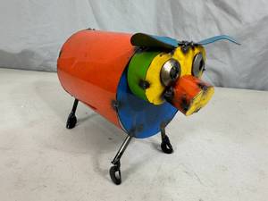 lot 51 image: New Recycled Metal Pig with Curly Q Tail