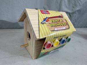 lot 76 image: New Paint a Birdhouse Kit
