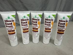 lot 174 image: 5 New Bottles of Miracle Foot Repair Cream
