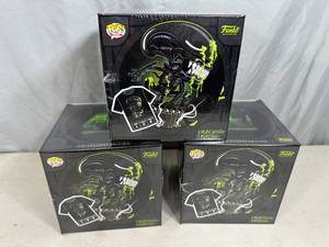 lot 248 image: 3 New Alien 40th Anniversary Funko Pop Size Large T-Shirt Collector Sets