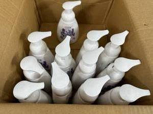 lot 289 image: 12 New Rosemary Lavender Foaming Hand Sanitizer with Essential Oils