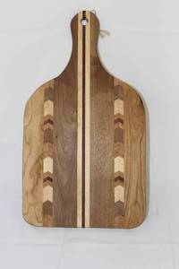 lot 92 image: Cutting Board
