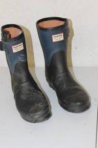 lot 101 image: Hunter Rag and Bone New York