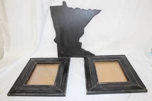 lot 127 image: Minnesota silhouette wall dcor and Frames