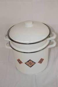 lot 133 image: Enamel Stock Pot