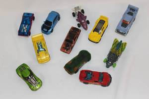 lot 145 image: Hot wheels