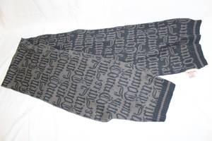 lot 151 image: Juicy Couture scarf