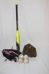 lot 179 image: Baseball Equipment