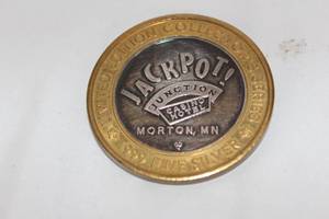 lot 215 image: .999 Fine Silver