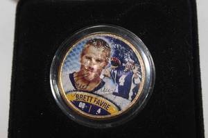 lot 216 image: Vikings Brett Favre Collector Coin