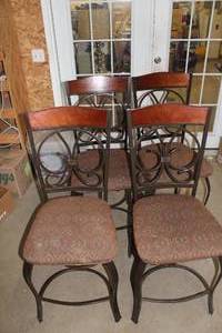 lot 237 image: Bar Stools