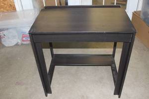 lot 238 image: Study Table