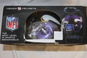 lot 14 image: Vikings Memorabelia