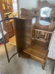 lot 4 image: OAK CURIO WITH ATTACHED SECRETARY