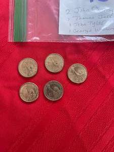 lot 95 image: GOLD DOLLAR COINS  PRESIDENTS (COLLECTORS  UNCIRCULATED)