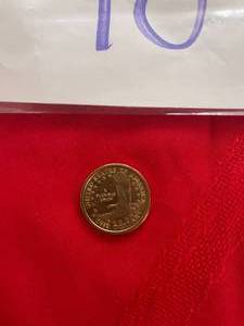 lot 101 image: SACAGAWEA GOLD DOLLAR COIN 2000