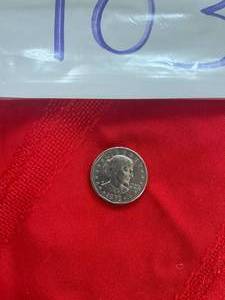 lot 103 image: SUSAN B ANTHONY DOLLAR COIN 1979