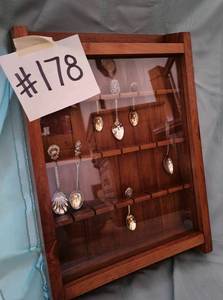 lot 178 image: SPOON COLLECTORS Wood collectible spoon wall display case with  glass front