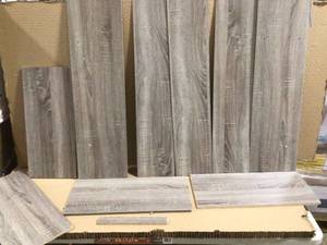 3-Tier Bookcase Missing Hardware and Small Wood Chipped    Customer Returns See Pictures