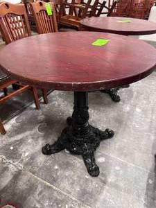 Round Table