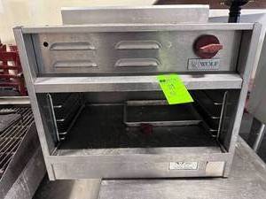 Wolf Salamander Oven