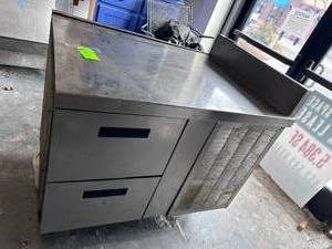 2-Drawer Refrigerator Prep Table