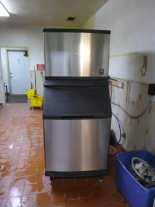 Manitowoc Ice Machine