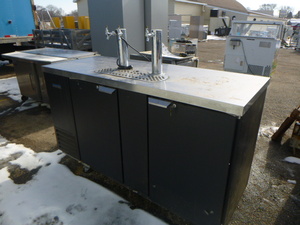 Silver King 2 Door Keg Cooler