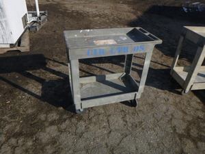 Rubbermaid Cart