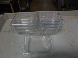 8 - 16 Size Cambro Containers
