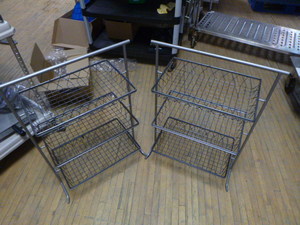 2 Wire Condiment Racks