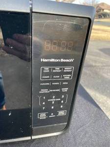 lot 47 image: Hamilton Beach Microwave - Needs to be ShimmedLevelled