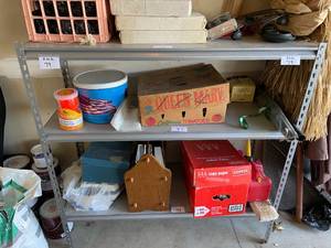 lot 79 image: 3 Shelve Racking - Contents Not Included