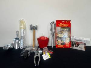 lot 269 image: Various Kitchen Accessories - Pizza Cutter, Garlic Tools, Knife Sharpener, Water Tester, Oven Mit, etc.