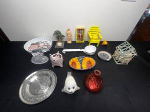 lot 304 image: Christineholm 9 Servinig Dish The Rose Collection, Cat Planter, Glass Elephant Figurine, Spoon Rest, Decorative Candles, Religious Cross & Figurine & More