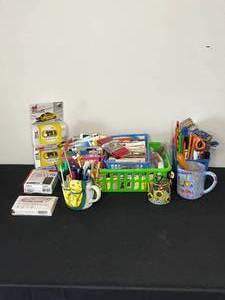 lot 423 image: Flash Drives, Highlighters, 1 TB Backup Storage, Rick Rack, Blanket Binding, Trim & Misc Bindings, ETC