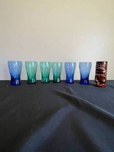 lot 218 image: Tiki Glass and Coca Cola Glasses - Blue and Green