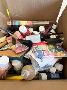 lot 349 image: Box of Variety of Paints and Paint Supplies