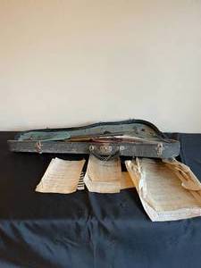 lot 375 image: Vintage Violin Needs Repair