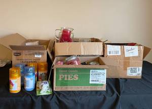 lot 378 image: Candles  Candle Holders  Air Freshiner Refills