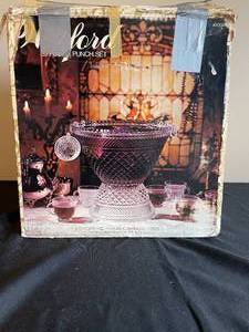 lot 394 image: Vintage Wexford Punch Bowl Set in Box