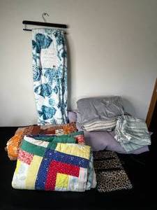 lot 257 image: New Plush Throw, 2 Hand Made Quilt Blankets, Fleece Blanket, 2 Pillow Shams, Pillow Case and Fanny Pack